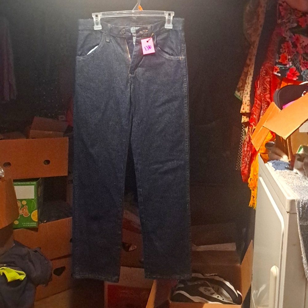 #136 Wrangler rustler mens jeans 38x30